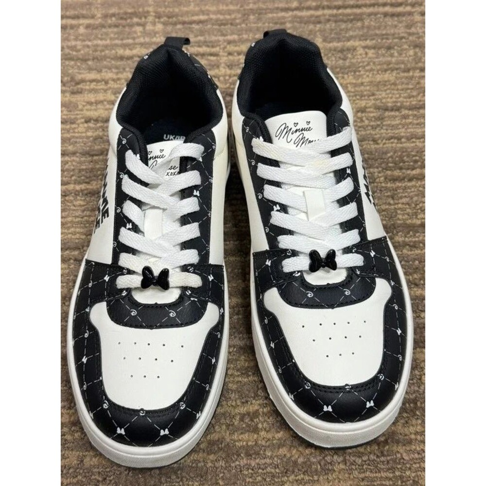 NEW Minnie Mouse black and white low platform sneakers US 8 / UK 6